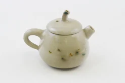 Hamburger Teespeicher Teekanne von Ninah Kim, ca. 100 ml, glasiertes Steinzeug Sale