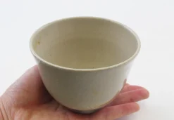 Hamburger Teespeicher Trinkschale von Ninah Kim, ca. 190 ml, glasiertes Steinzeug Outlet